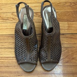 brown wedge heels simply Vera Vera Wang